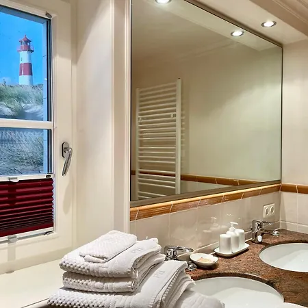 Hues Andersen Hues B - Kaminstube Кайтум