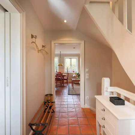 Апартаменты Hues Andersen Hues B - Kaminstube *