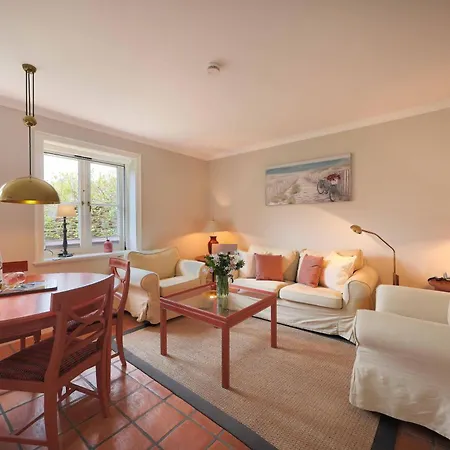 Hues Andersen Hues B - Kaminstube Апартаменты *