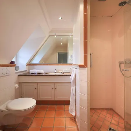 Hues Andersen Hues B - Kaminstube Кайтум