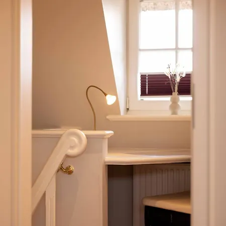 Hues Andersen Hues B - Kaminstube * Кайтум