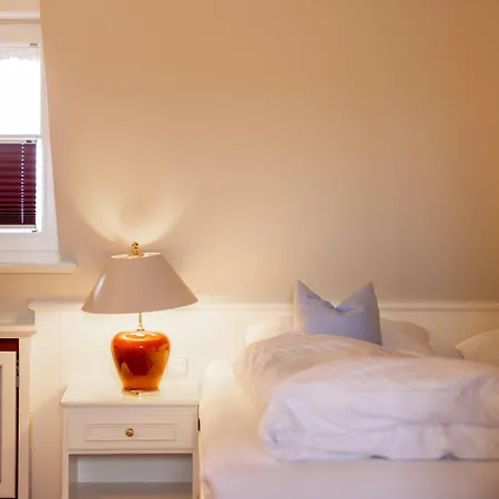 Apartman Hues Andersen Hues B - Kaminstube Keitum