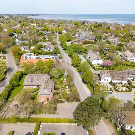 Hues Andersen Hues B - Kaminstube Апартаменты *